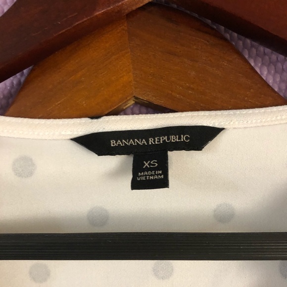 Banana Republic Wrap Tops XS - Picture 6 of 6
